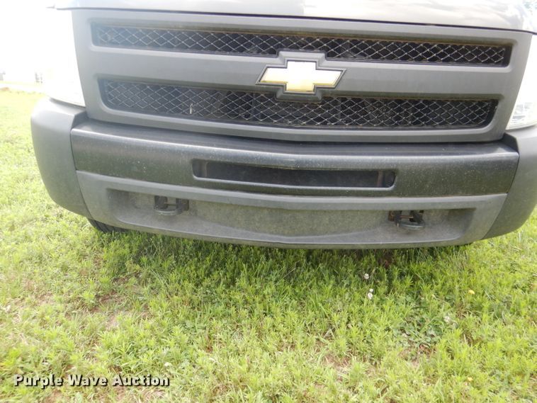 image for item DG4795 2011 Chevrolet Silverado 1500 Ext. Cab pickup truck