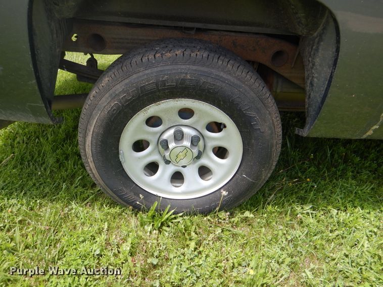 image for item DG4795 2011 Chevrolet Silverado 1500 Ext. Cab pickup truck