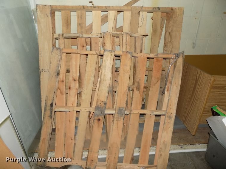 image for item DZ9722 Approximately 50 pallets