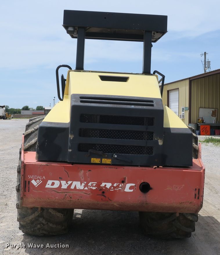 image for item EA9309 Dynapac CA262D single drum vibratory roller