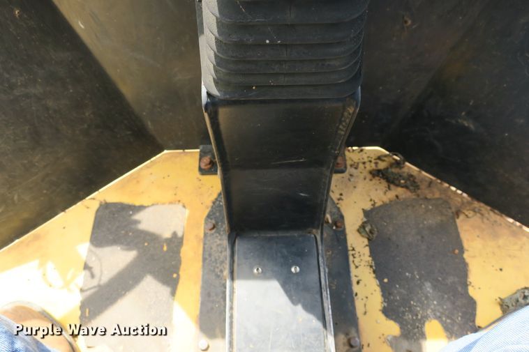 image for item EA9309 Dynapac CA262D single drum vibratory roller