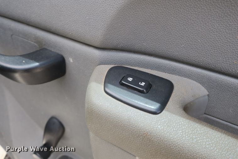 image for item EA9310 2011 Chevrolet Silverado 2500HD Crew Cab pickup truck