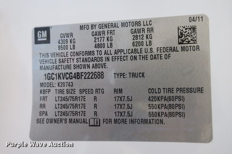 image for item EA9310 2011 Chevrolet Silverado 2500HD Crew Cab pickup truck