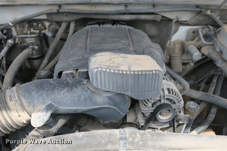 image for item EA9310 2011 Chevrolet Silverado 2500HD Crew Cab pickup truck