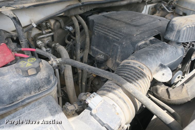 image for item EA9310 2011 Chevrolet Silverado 2500HD Crew Cab pickup truck