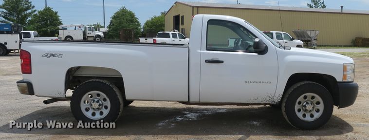 image for item EA9311 2011 Chevrolet Silverado 1500 pickup truck
