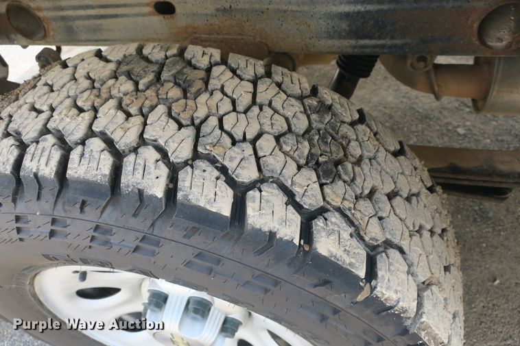 image for item EA9311 2011 Chevrolet Silverado 1500 pickup truck