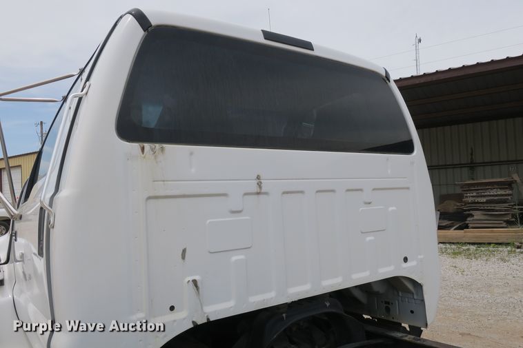image for item EA9312 2008 Ford F650 Super Duty XLT truck cab and chassis