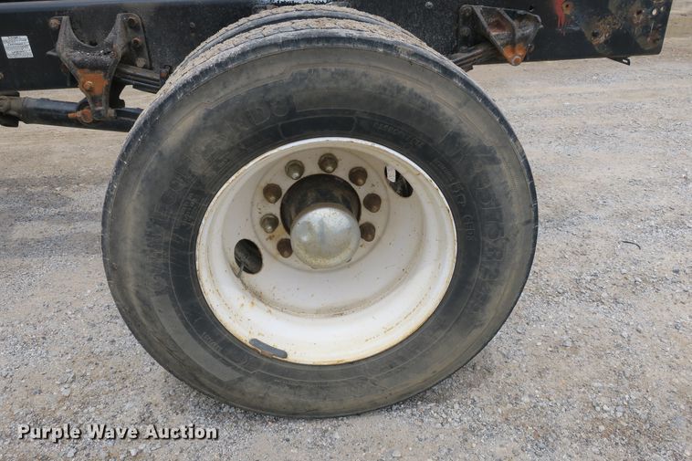 image for item EA9312 2008 Ford F650 Super Duty XLT truck cab and chassis