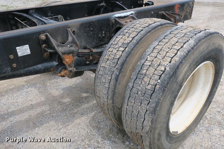 image for item EA9312 2008 Ford F650 Super Duty XLT truck cab and chassis