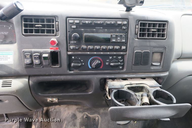 image for item EA9312 2008 Ford F650 Super Duty XLT truck cab and chassis