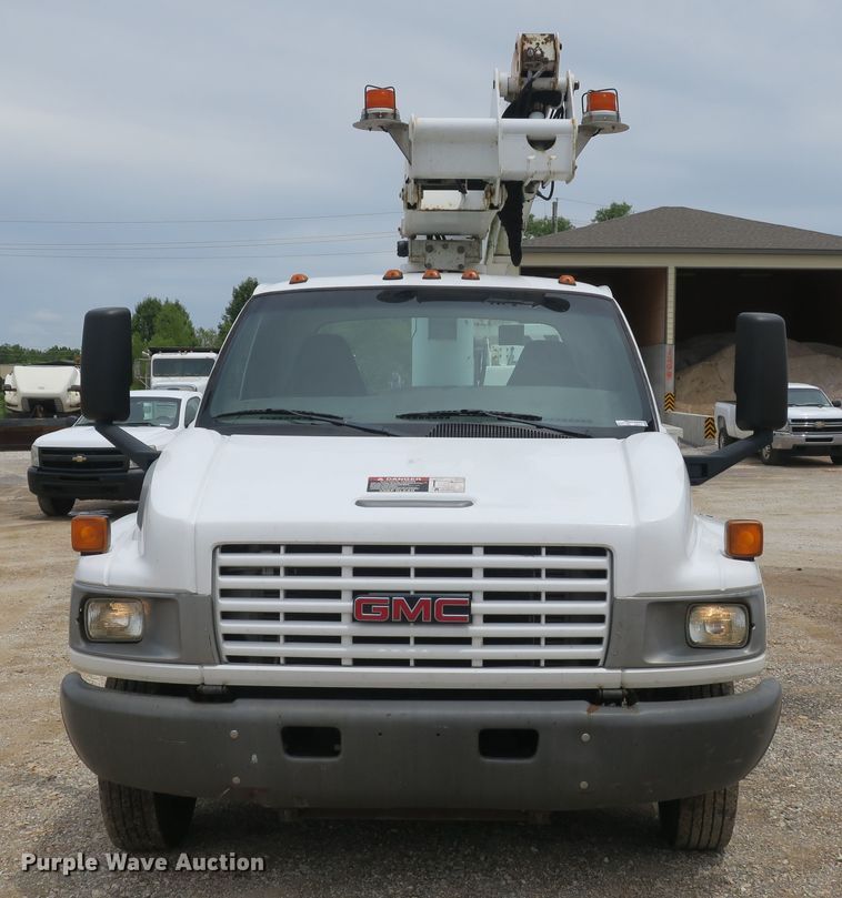 image for item EA9314 2008 GMC C5500 bucket truck