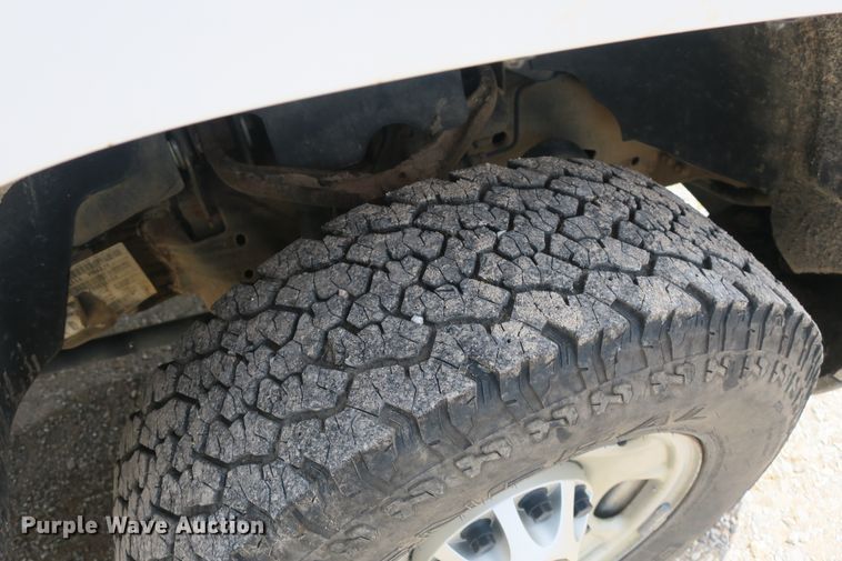 image for item EA9315 2011 Chevrolet Silverado 2500HD Crew Cab pickup truck