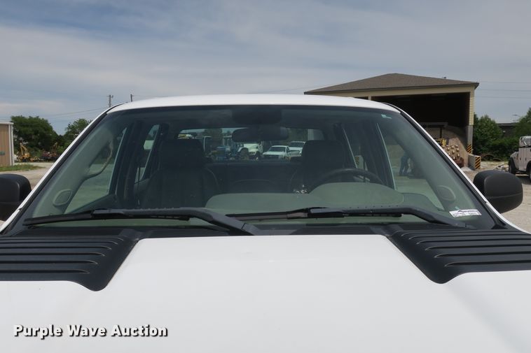 image for item EA9315 2011 Chevrolet Silverado 2500HD Crew Cab pickup truck