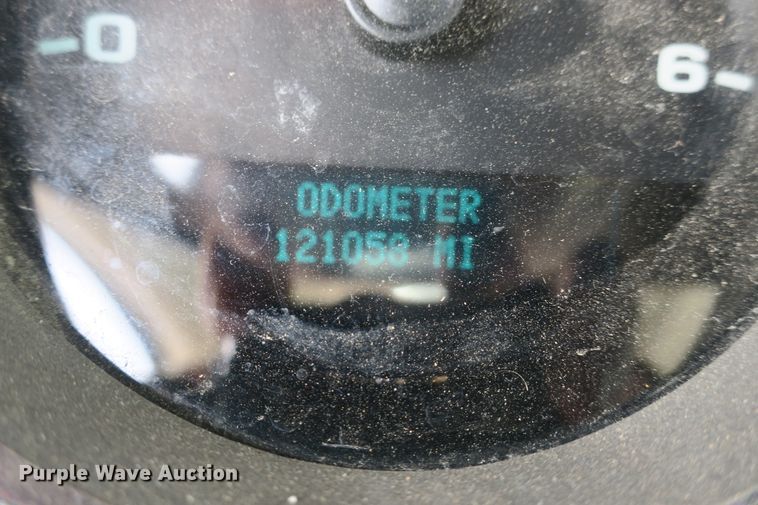 image for item EA9315 2011 Chevrolet Silverado 2500HD Crew Cab pickup truck