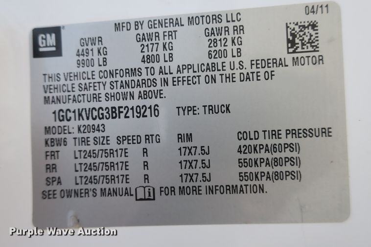 image for item EA9315 2011 Chevrolet Silverado 2500HD Crew Cab pickup truck