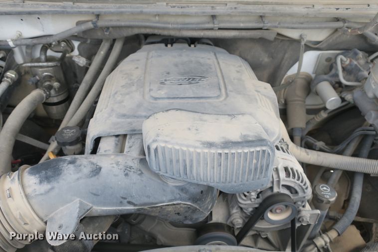 image for item EA9315 2011 Chevrolet Silverado 2500HD Crew Cab pickup truck