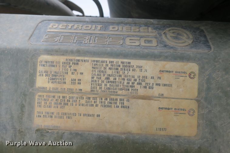 image for item EA9316 2004 Freightliner FLD dump truck