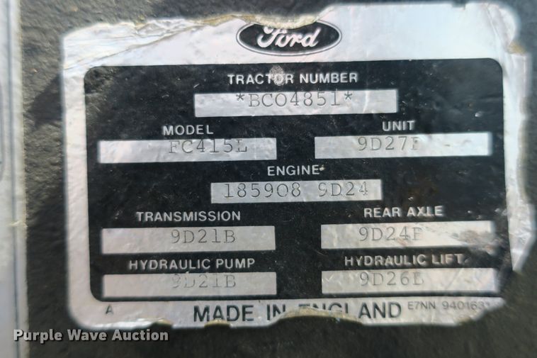 image for item EA9317 1989 Ford 7710 tractor