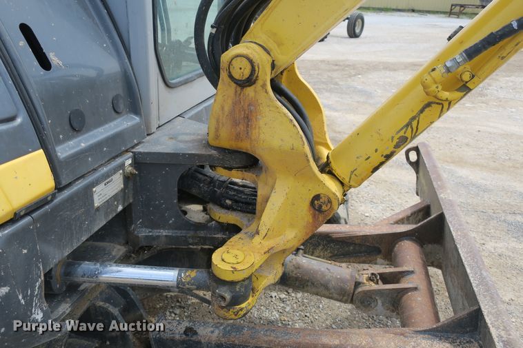 image for item EA9318 2011 Kobelco SK50SR-5 mini excavator