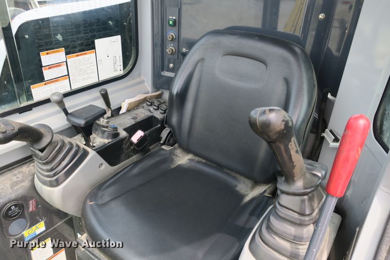 image for item EA9318 2011 Kobelco SK50SR-5 mini excavator