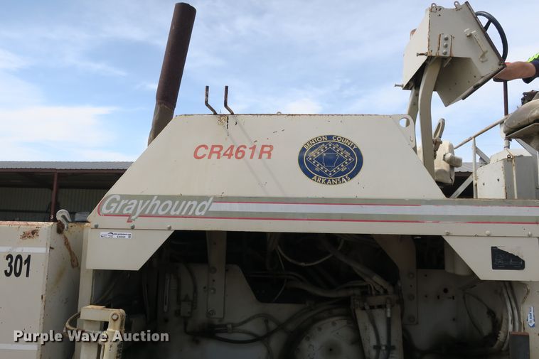 image for item EA9320 Cedarapids CR461-R paver