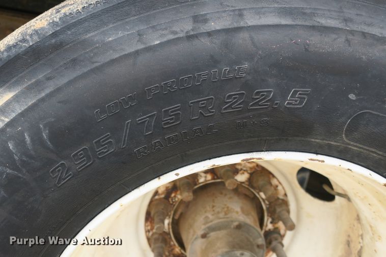 image for item EA9321 2007 Mack CV713 dump truck