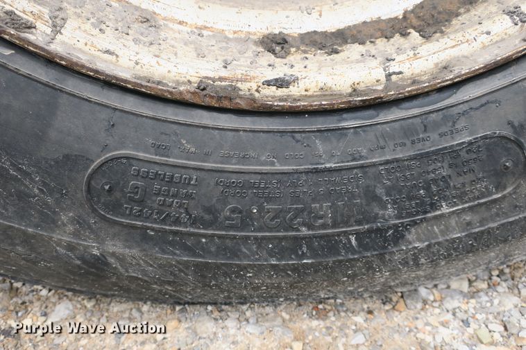 image for item EA9321 2007 Mack CV713 dump truck