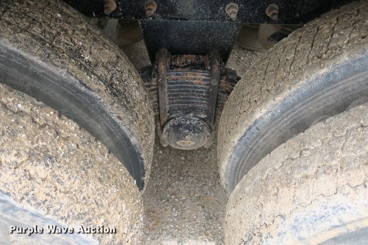 image for item EA9321 2007 Mack CV713 dump truck