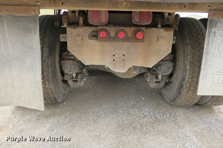 image for item EA9321 2007 Mack CV713 dump truck