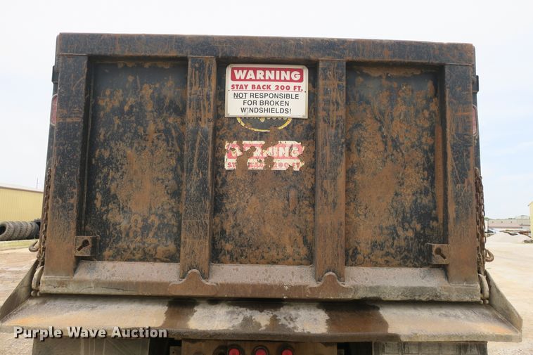 image for item EA9321 2007 Mack CV713 dump truck