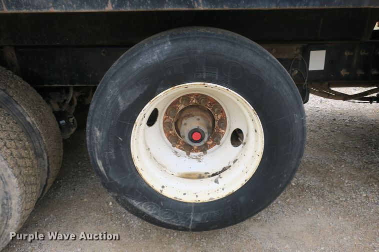 image for item EA9321 2007 Mack CV713 dump truck