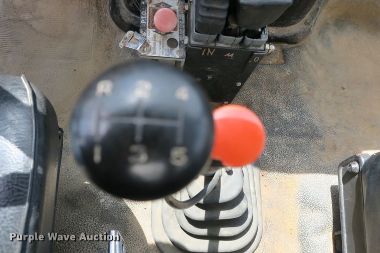 image for item EA9322 1998 Ford F800 spreader truck