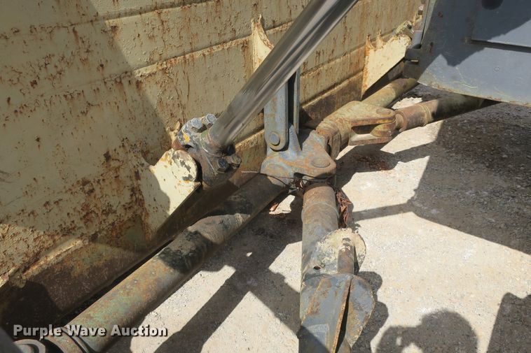 image for item EA9323 1978 Caterpillar D8K dozer