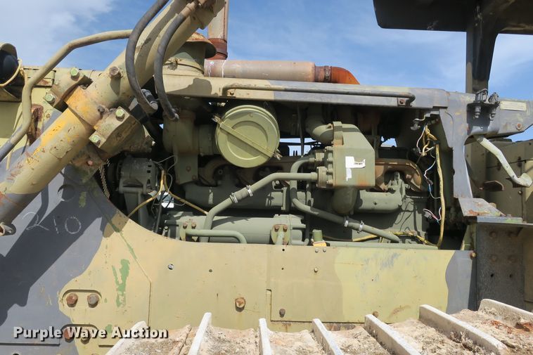 image for item EA9323 1978 Caterpillar D8K dozer