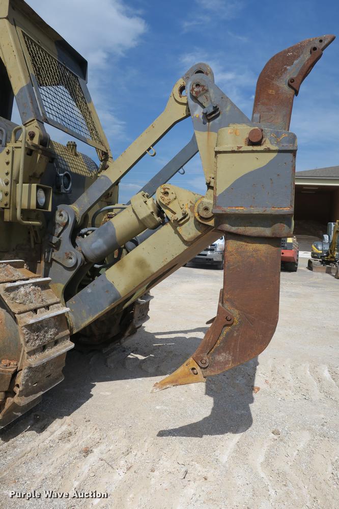 image for item EA9323 1978 Caterpillar D8K dozer