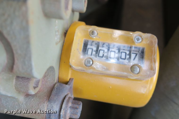 image for item EA9323 1978 Caterpillar D8K dozer