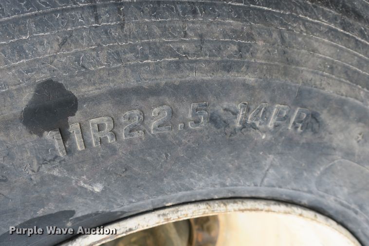 image for item EA9324 2007 Mack Granite CV713 dump truck