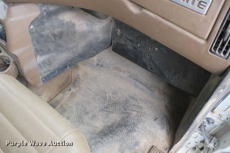 image for item EA9324 2007 Mack Granite CV713 dump truck