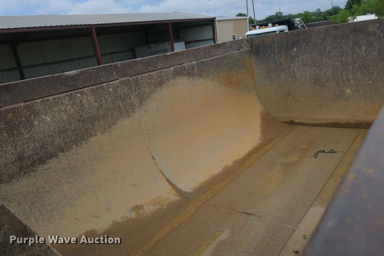 image for item EA9324 2007 Mack Granite CV713 dump truck