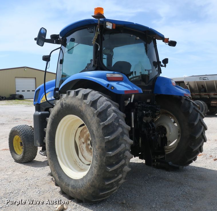 image for item EA9325 New Holland T6030 tractor