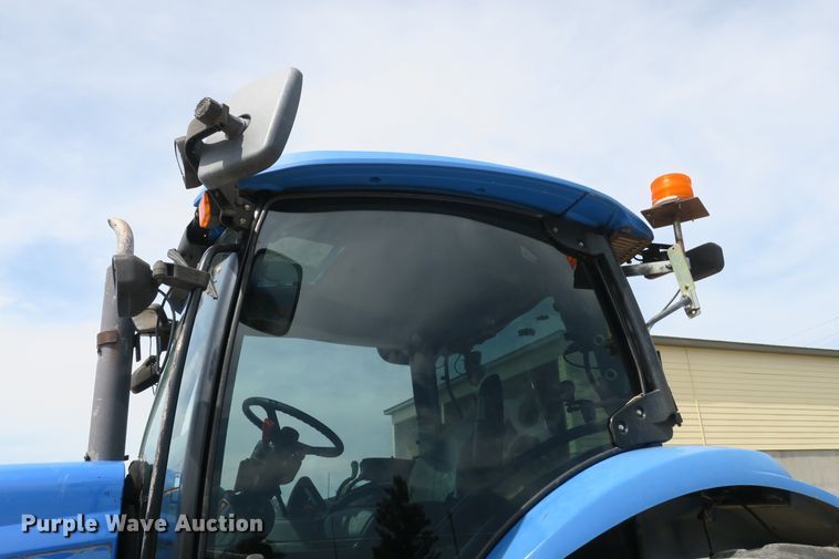 image for item EA9325 New Holland T6030 tractor