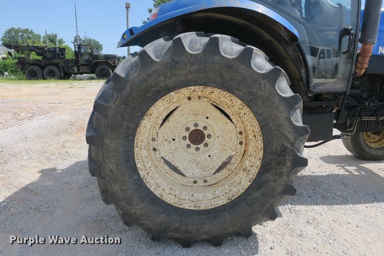 image for item EA9325 New Holland T6030 tractor