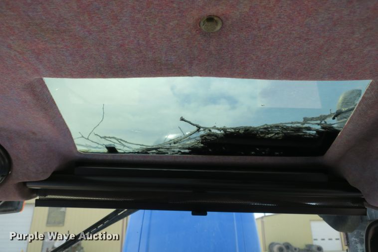 image for item EA9325 New Holland T6030 tractor