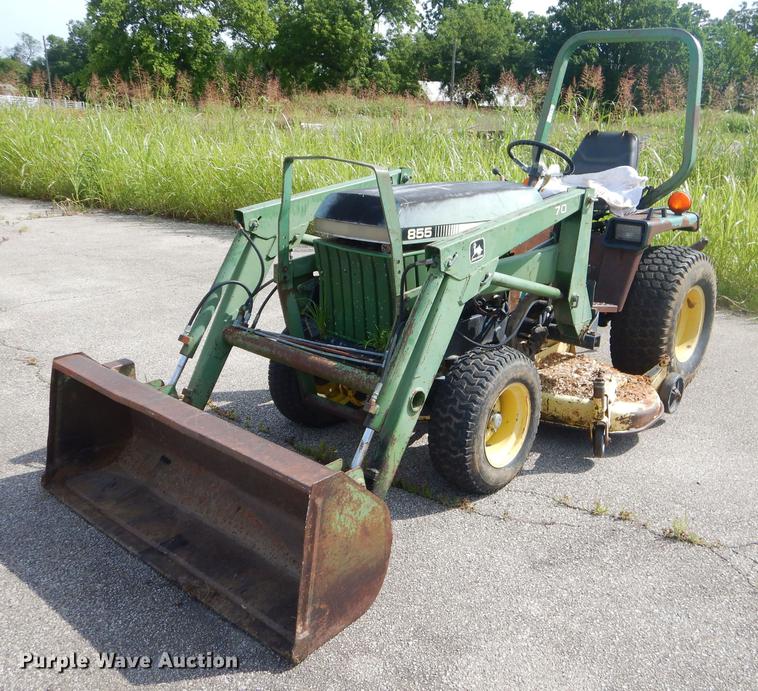 image for item ED9324 John Deere 855 tractor
