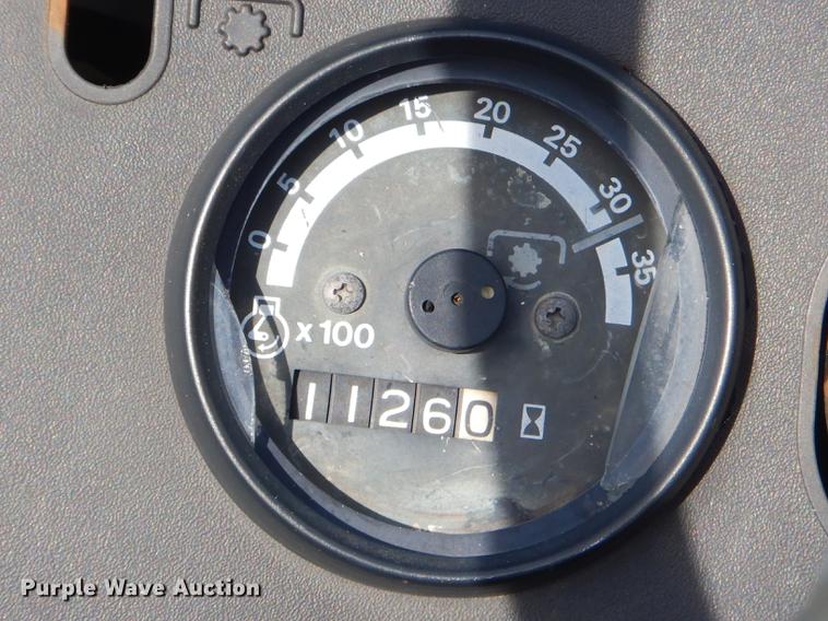 image for item ED9324 John Deere 855 tractor