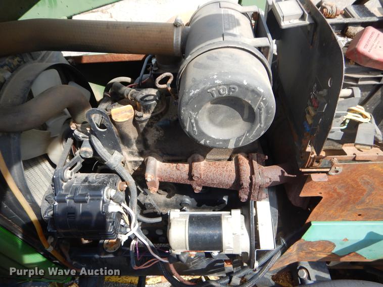 image for item ED9324 John Deere 855 tractor