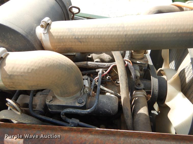 image for item ED9324 John Deere 855 tractor