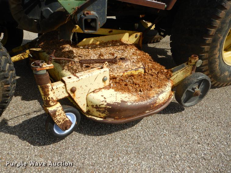 image for item ED9324 John Deere 855 tractor