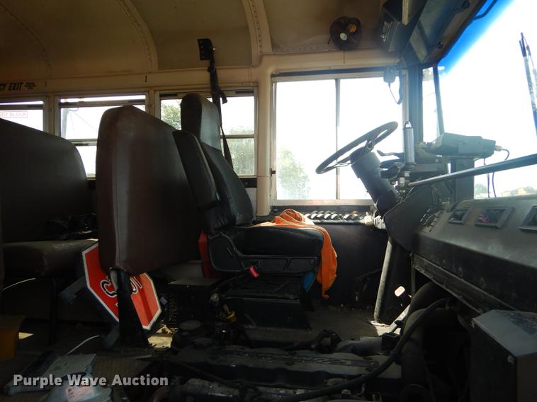 image for item ED9325 2008 Thomas Built Saf-T-Liner MVP EF school bus